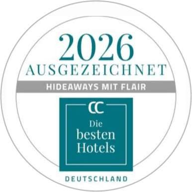 Siegel: Connoisseur Circle, Die besten Hotels Deutschland 2026, ausgezeichnet in der Kategorie Hideaways mit Flair